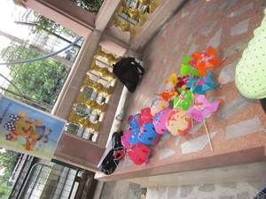  Miss La Sen workshop -make lotus lantern,pinwheel