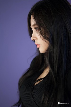 SONAMOO HAPPY BOX Part.1 '금요일밤(Friday Night)' Jacket Photo B-Cut - Nahyun