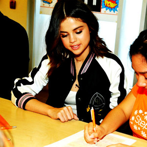  Selena پرستار Art