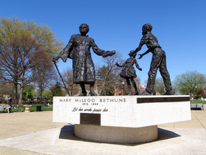  Statue Of Mary McLeod Bethune