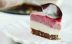 White Chocolate Strawberry Mousse Cake