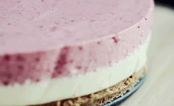  White chocolat fraise mousse Cake