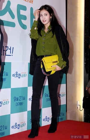  170919 Jeon Somi @ VIP Premiere of Movie 'Star Nextdoor'