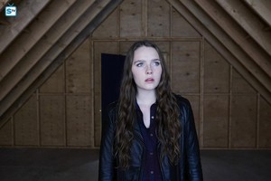 2x01 'This Isn't Real' Promotional Photo