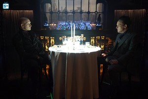 4x06 - Hog Day Afternoon - Zsasz and Penguin