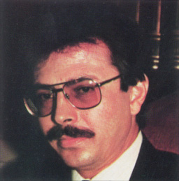  Adnan Kahveci ( 1949 - 1993)