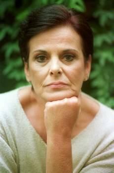  Elena Nathanael(1947-2008)