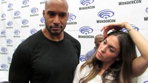  Henry Simmons