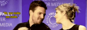  Stephen Amell and Emily Bett Rickards - ファンポップ Animated プロフィール Banner