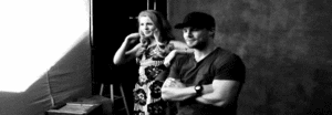 Stephen Amell and Emily Bett Rickards - Fanpop Animated Profile Banner