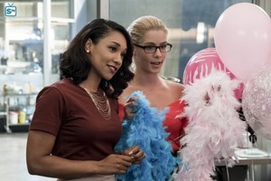  The Flash - Episode 4.05 - Girls Night Out - Promo Pics