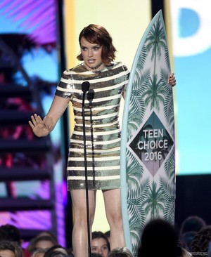  2016 Teen Choice Awards - mostrar (July 31, 2016)