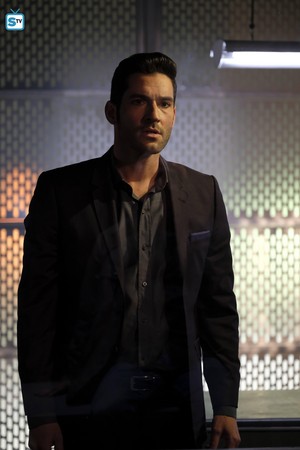  3x07 - Off the Record - Lucifer