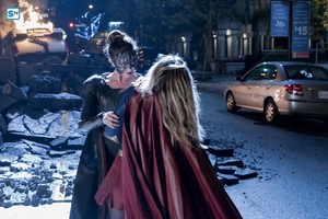  Supergirl - Episode 3.09 - Reign - Promo Pics