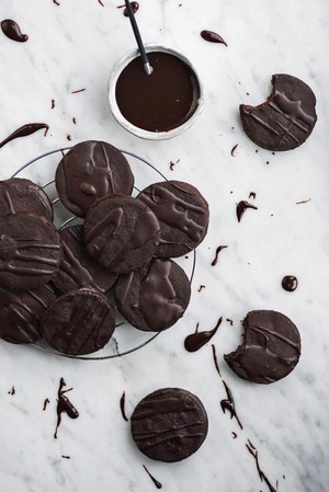  chocolat biscuits, cookies