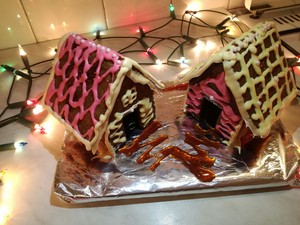  Gingerbread houses I made <3