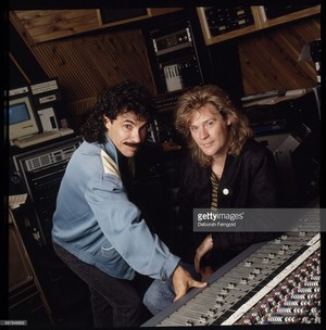 Hall And Oates 