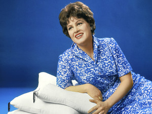  Patsy Cline- Virginia Patterson Hensley( September 8, 1932 – March 5, 1963)