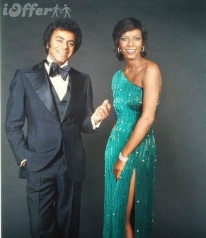 Johnny Mathis And Natalie Cole