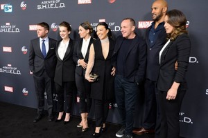  Agents of S.H.I.E.L.D. - 100th Episode - Celebration foto