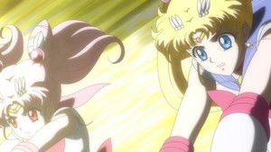  Sailor moon and mini Moon