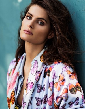 Isabeli Fontana for Elle Italia [March 2018]