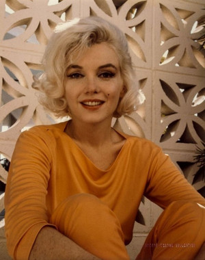 Marilyn Monroe-Norma Jeane Mortenson-baker ( June 1, 1926 – August 5, 1962)