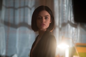  Lucy Hale in Truth या Dare (2018)