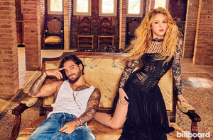  夏奇拉 and Maluma pose for Billboard Magazine [April 2018]