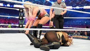 Wrestlemania 34 ~ Alexa Bliss vs Nia Jax