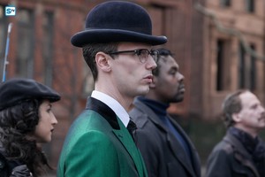  4x20 - This Old Corpse - Riddler