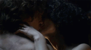 Jamie and Claire - Forehead touch