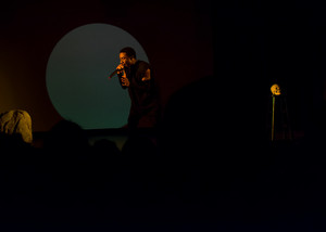 Marcus Orelias performing
