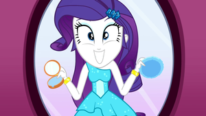 Rarity holding makeup and powder puff SS1