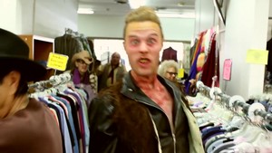  thrift negozio (parody video)