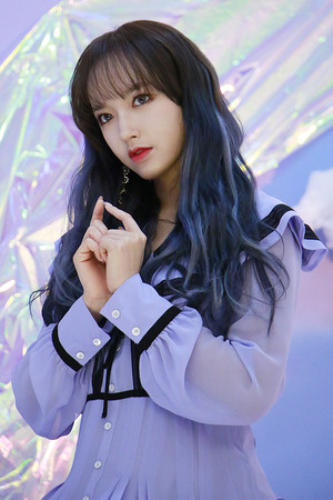 'Dream Your Dream' behind pic - Chengxiao