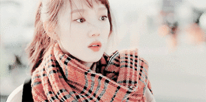  Lee Sung Kyung
