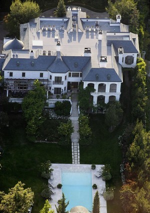 Aerial View Of Michael Jackson's Old House