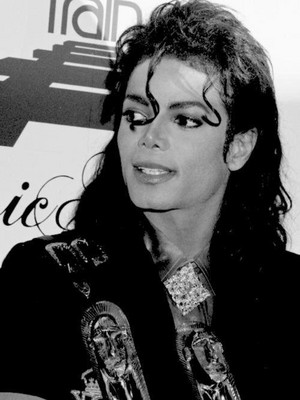  Amazing Michael Jackson Photos!