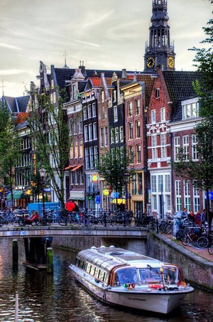  Amsterdam Canal Cruise