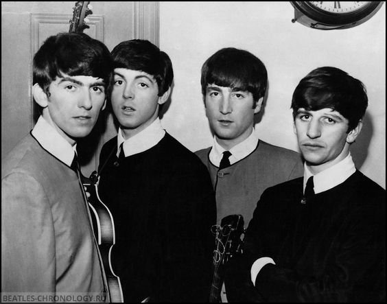 Beatles-the-early-beatles-41488577-564-4