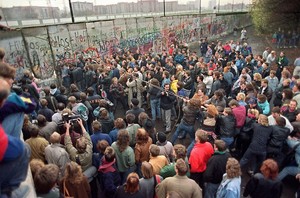 Destruction Of The Berlin Wall 