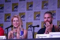 Stephen and Emily @ SDCC 2018 - stephen-amell-and-emily-bett-rickards photo