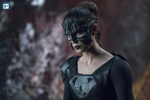  Supergirl - Episode 3.23 - Battles হারিয়ে গেছে and Won (Season Finale) - Promo Pics