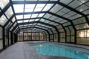  Swimming Pool Enclosure