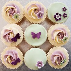 beautiful and yummy decorative cupcakes
