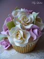 pretty cupcakes - greyswan618 photo