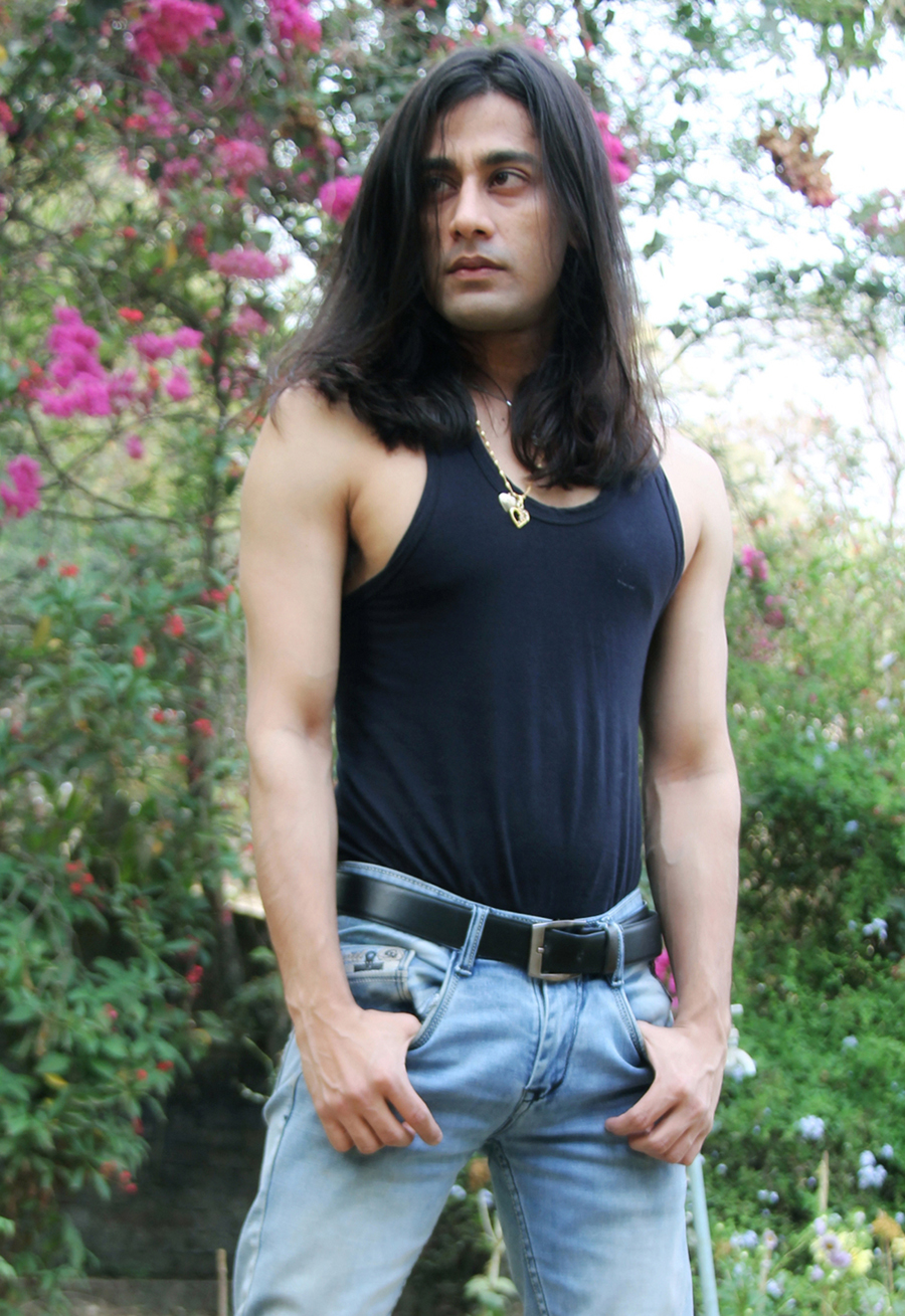 Raj with Long Hairstyle | Men With Long Hair - Nam giới để tóc dài bức ảnh  (41547129) - fanpop