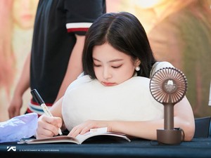  BLACKPINK 'SQUARE UP' FAN-SIGNING EVENT in YEOUIDO