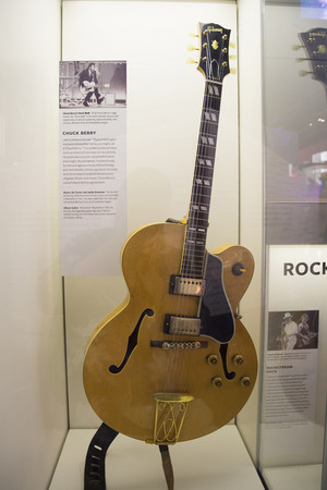  Chuck Berry's violão, guitarra